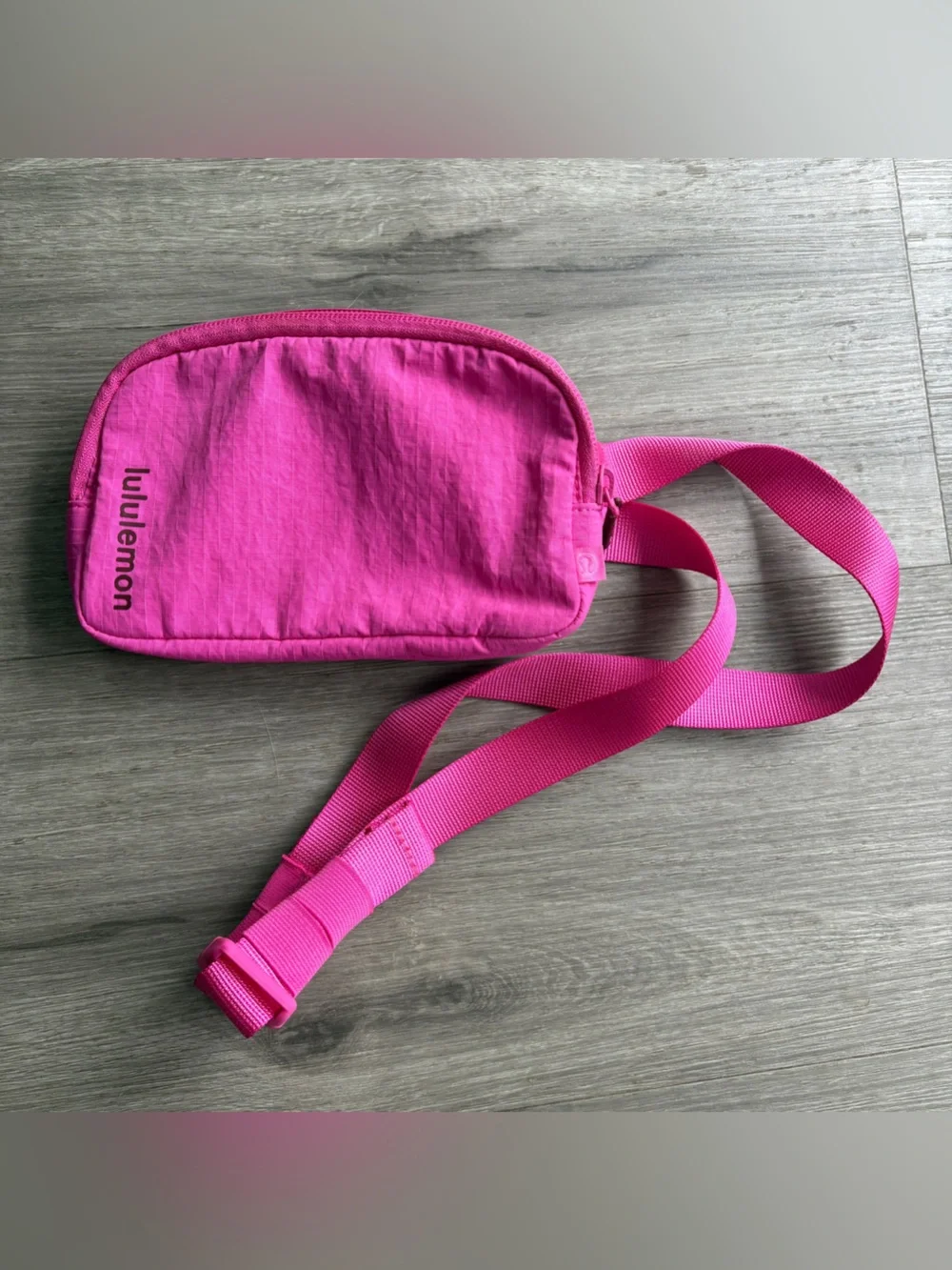 Lululemon Mini Everywhere Belt Bag Sonic Pink